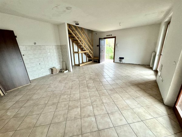 appartamento in vendita a Castelfranco Piandiscò in zona Vaggio