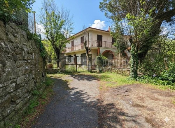 casa indipendente in vendita a Castelfranco Piandiscò