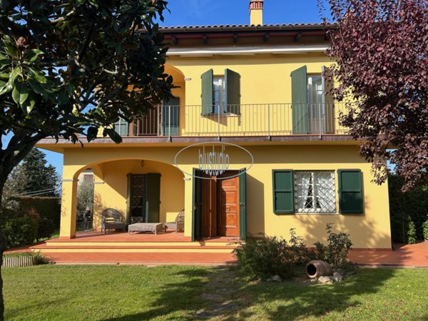 casa indipendente in vendita a Castelfranco Piandiscò