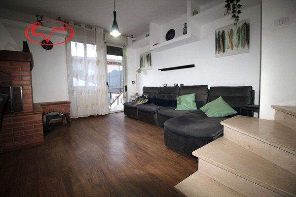 casa indipendente in vendita a Castelfranco Piandiscò in zona Pian di Sco