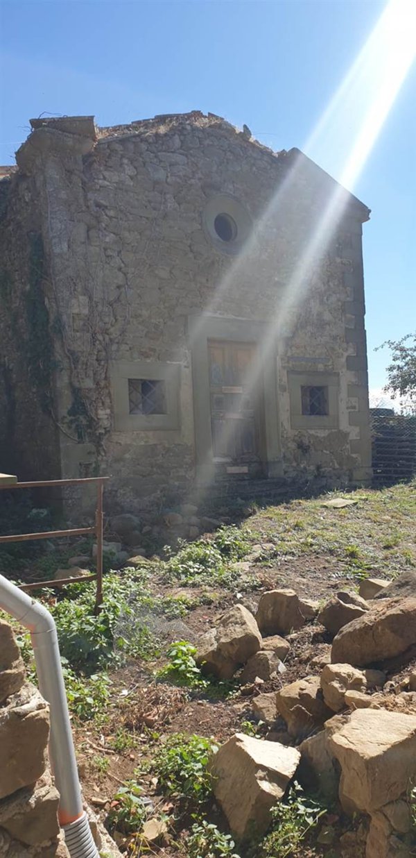 rudere in vendita a Castelfranco Piandiscò in zona Pian di Sco