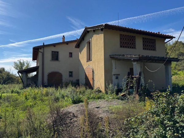 casa indipendente in vendita a Castelfranco Piandiscò in zona Faella