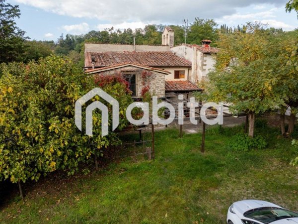 casa semindipendente in vendita a Castelfranco Piandiscò