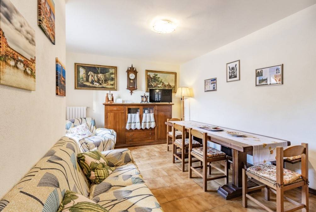 casa indipendente a Castelfranco Piandiscò in zona Castelfranco di Sopra