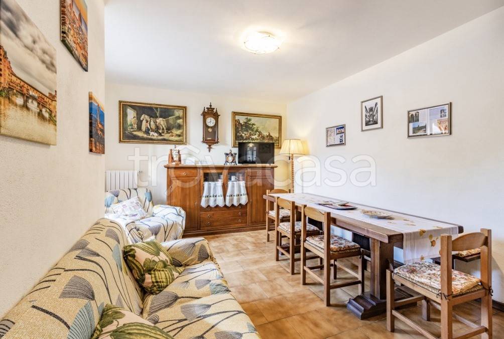 casa indipendente a Castelfranco Piandiscò in zona Castelfranco di Sopra