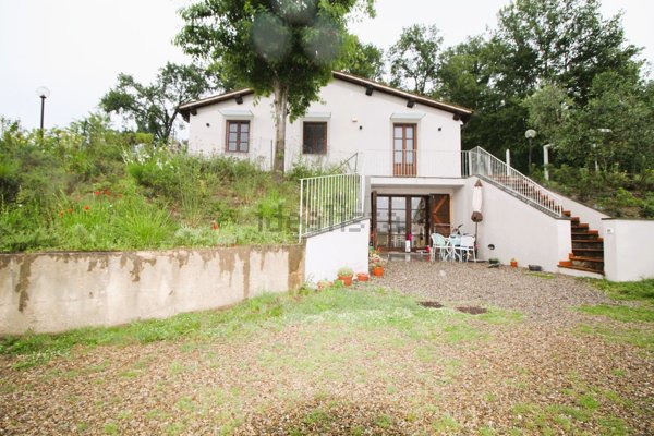 casa indipendente in vendita a Castelfranco Piandiscò