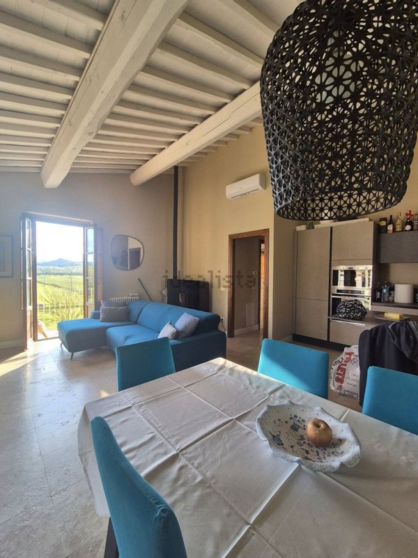 casa indipendente in vendita a Castelfranco Piandiscò