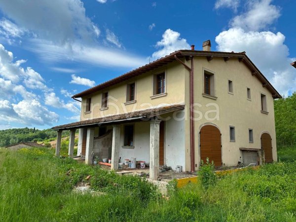 casa indipendente in vendita a Castelfranco Piandiscò in zona Faella