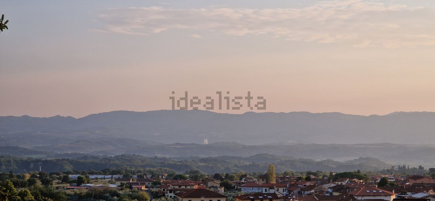 appartamento in vendita a Castelfranco Piandiscò