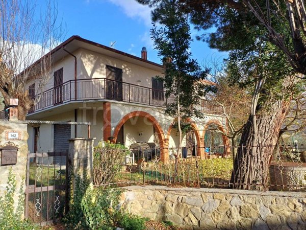 casa indipendente in vendita a Castelfranco Piandiscò in zona Pian di Sco