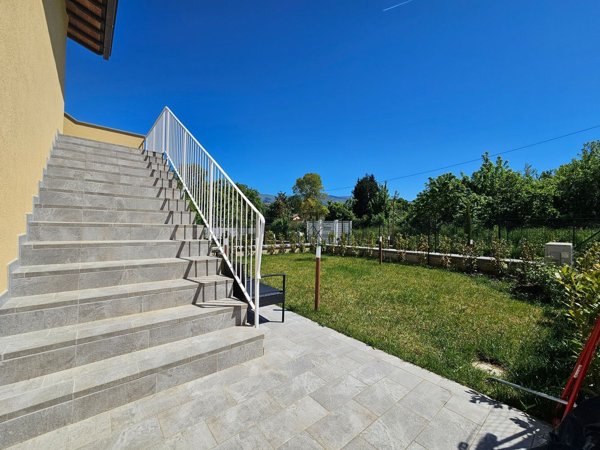 appartamento in vendita a Castelfranco Piandiscò in zona Faella