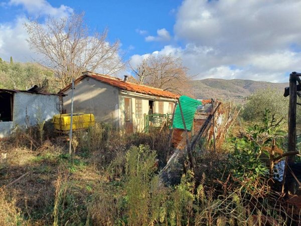 casa indipendente in vendita a Castelfranco Piandiscò in zona Pian di Sco