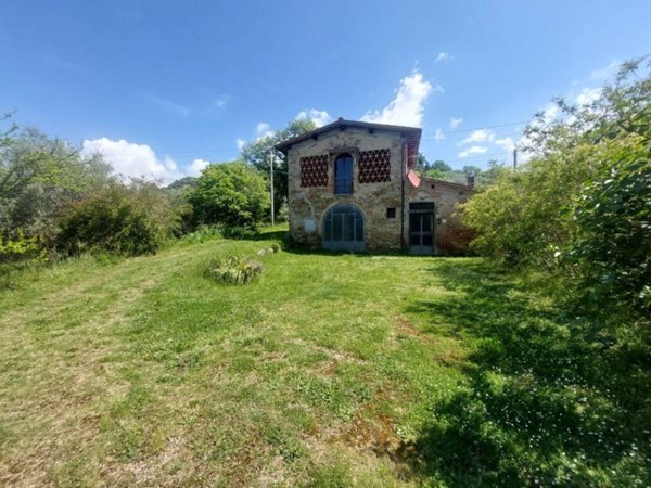 casa indipendente a Castelfranco Piandiscò in zona Castelfranco di Sopra