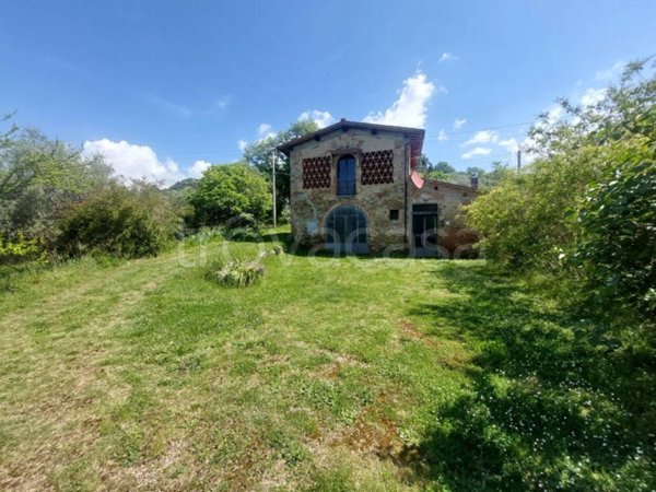 casa indipendente in vendita a Castelfranco Piandiscò