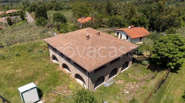 casa indipendente a Castelfranco Piandiscò in zona Castelfranco di Sopra