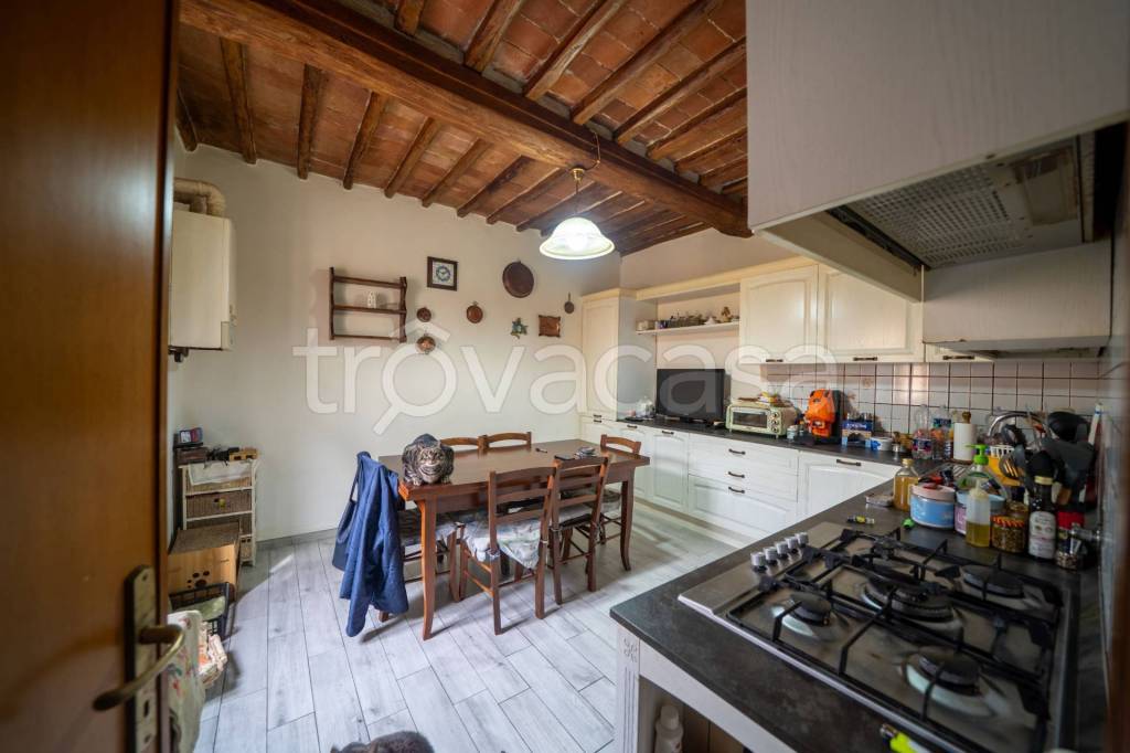 casa indipendente in vendita a Castelfranco Piandiscò in zona Faella