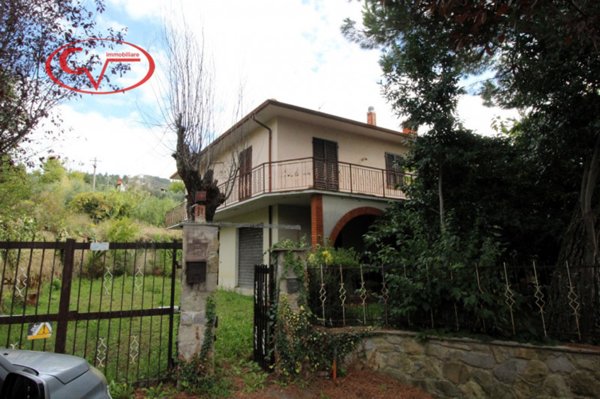 casa indipendente in vendita a Castelfranco Piandiscò in zona Pulicciano