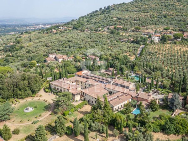 casa indipendente a Castelfranco Piandiscò in zona Castelfranco di Sopra