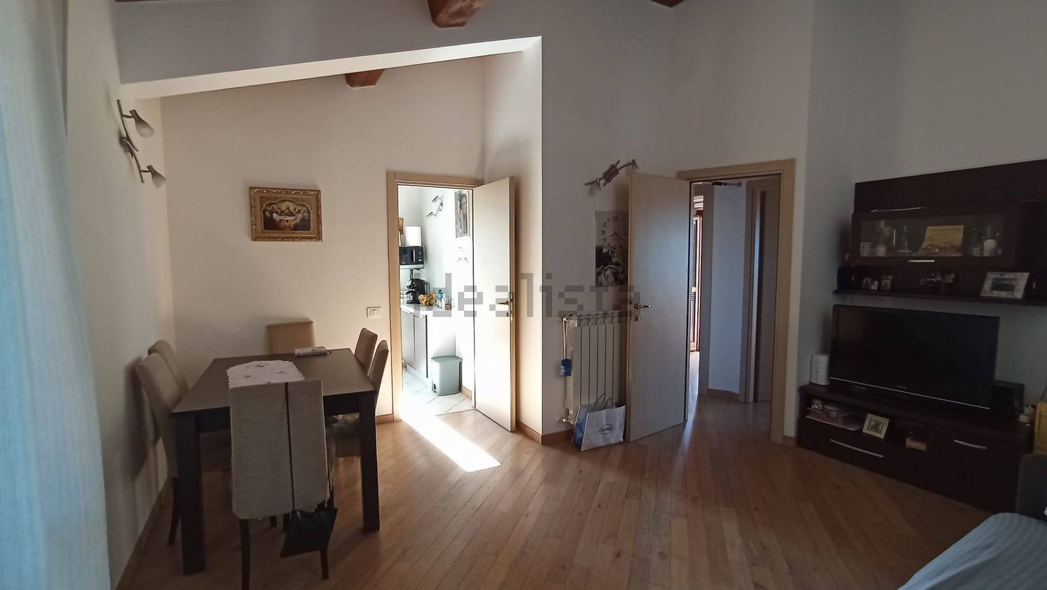 appartamento in vendita a Castelfranco Piandiscò in zona Castelfranco di Sopra