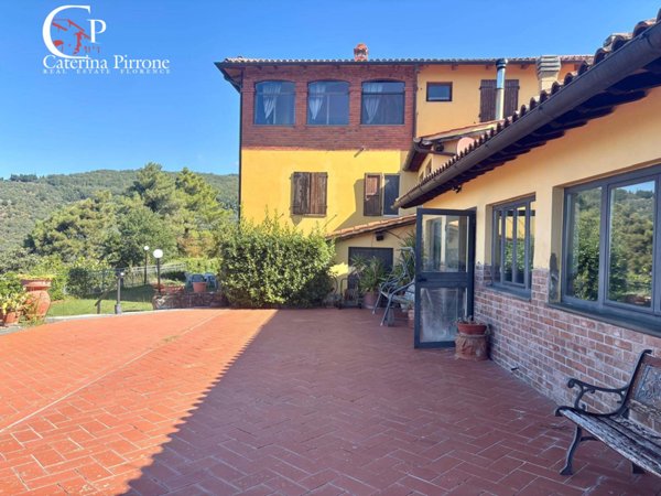 casa indipendente in vendita a Castelfranco Piandiscò in zona Pulicciano