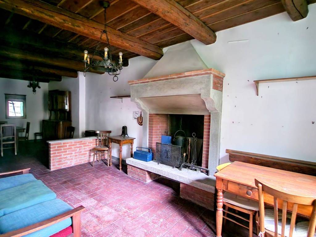 casa indipendente in vendita a Pratovecchio Stia in zona Pratovecchio
