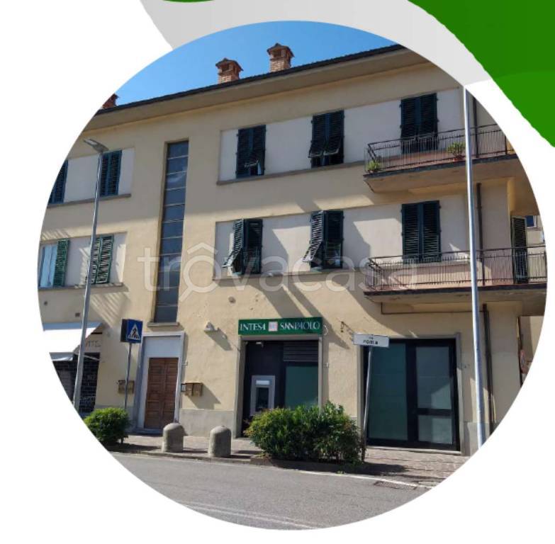 negozio in vendita a Pratovecchio Stia