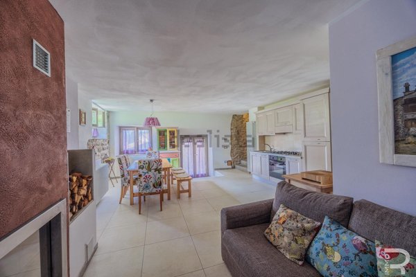 casa indipendente in vendita a Pratovecchio Stia in zona Casalino