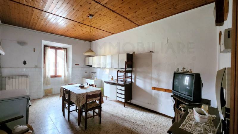 appartamento in vendita a Pratovecchio Stia in zona Stia