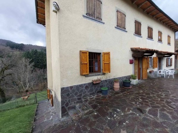 appartamento in vendita a Pratovecchio Stia in zona Stia