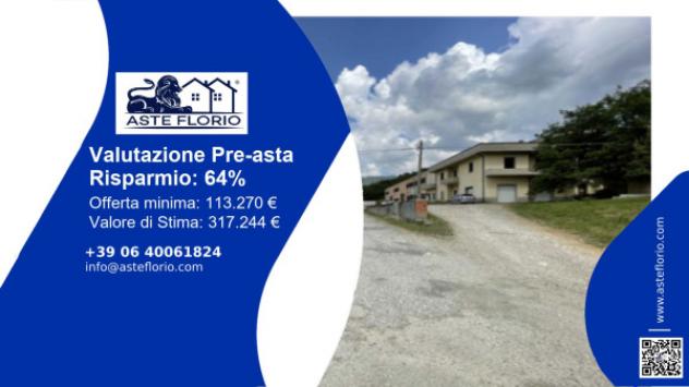 locale commerciale in vendita a Pratovecchio Stia in zona Stia