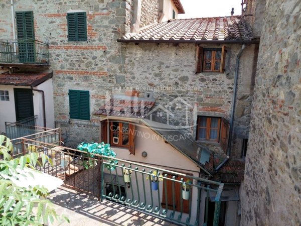 appartamento in vendita a Pratovecchio Stia in zona Stia