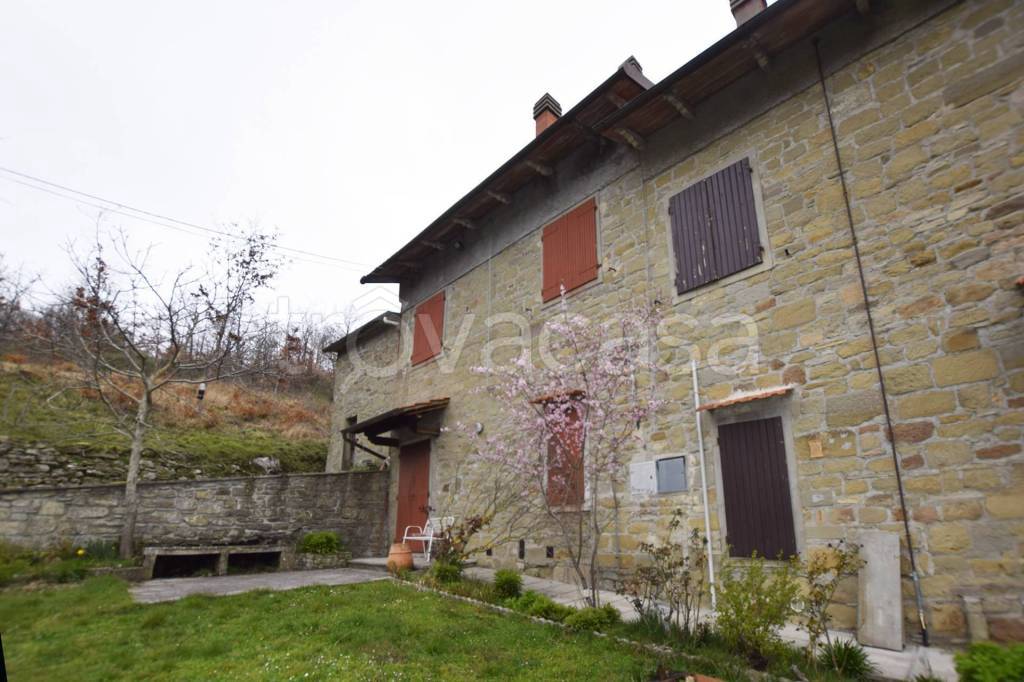casa indipendente in vendita a Pratovecchio Stia