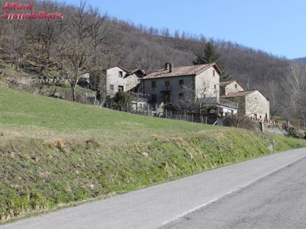 casa indipendente in vendita a Pratovecchio Stia in zona Villa