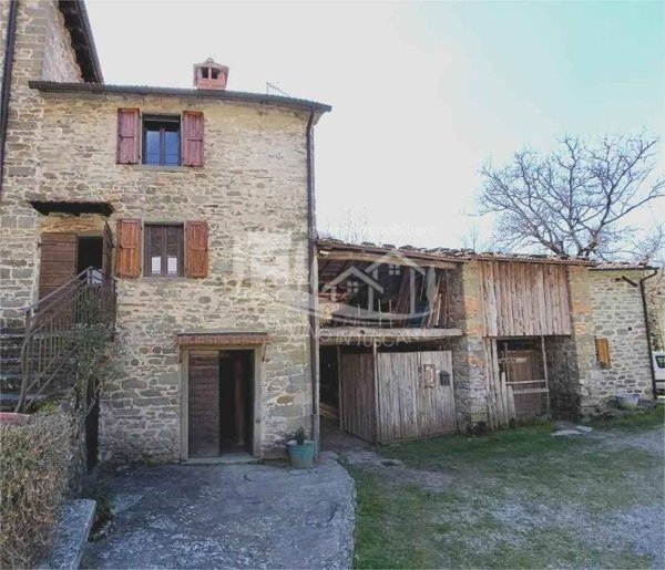 casa indipendente in vendita a Pratovecchio Stia