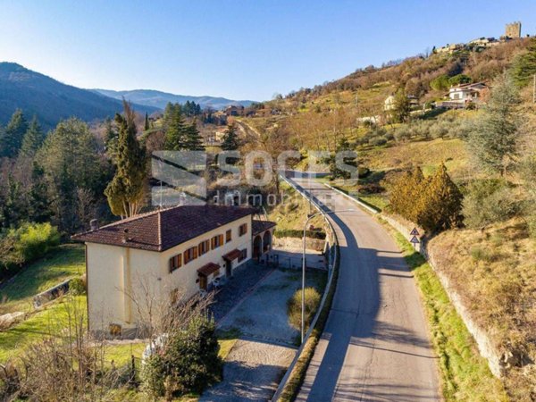 casa semindipendente in vendita a Pratovecchio Stia in zona Stia