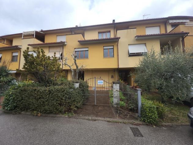 casa indipendente in vendita a Pratovecchio Stia in zona Pratovecchio