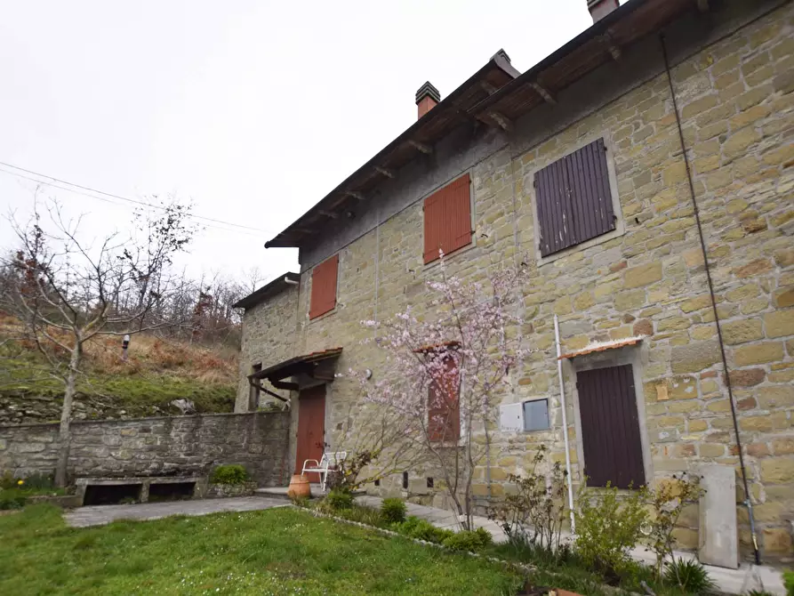 casa indipendente in vendita a Pratovecchio Stia in zona Villa