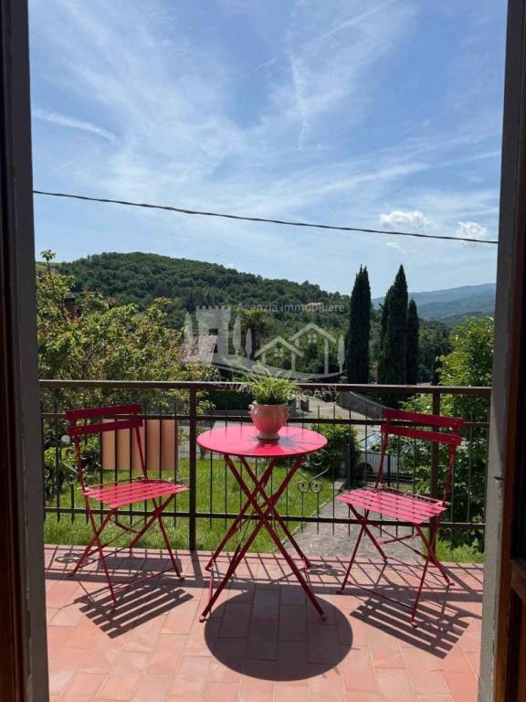 casa indipendente in vendita a Pratovecchio Stia in zona Villa