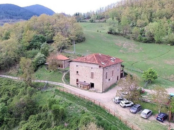 casa indipendente in vendita a Pratovecchio Stia