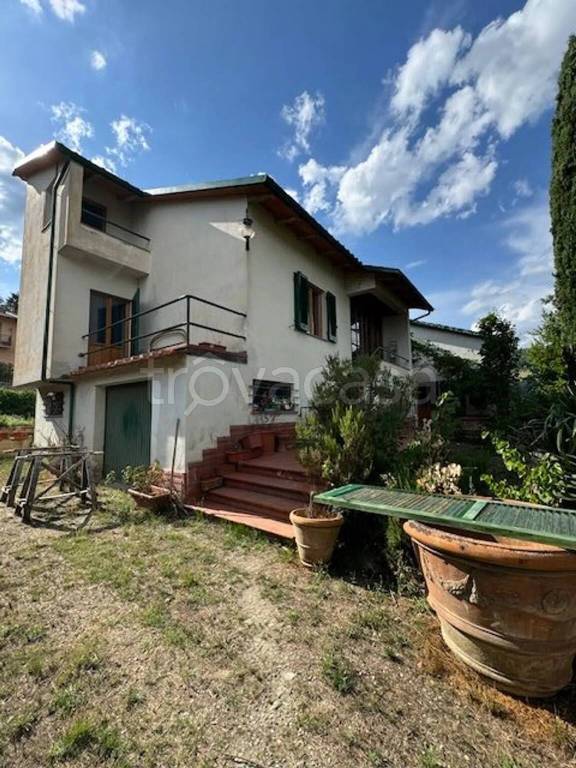 casa indipendente in vendita a Pratovecchio Stia in zona Stia