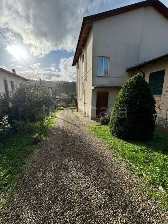 appartamento in vendita a Pratovecchio Stia