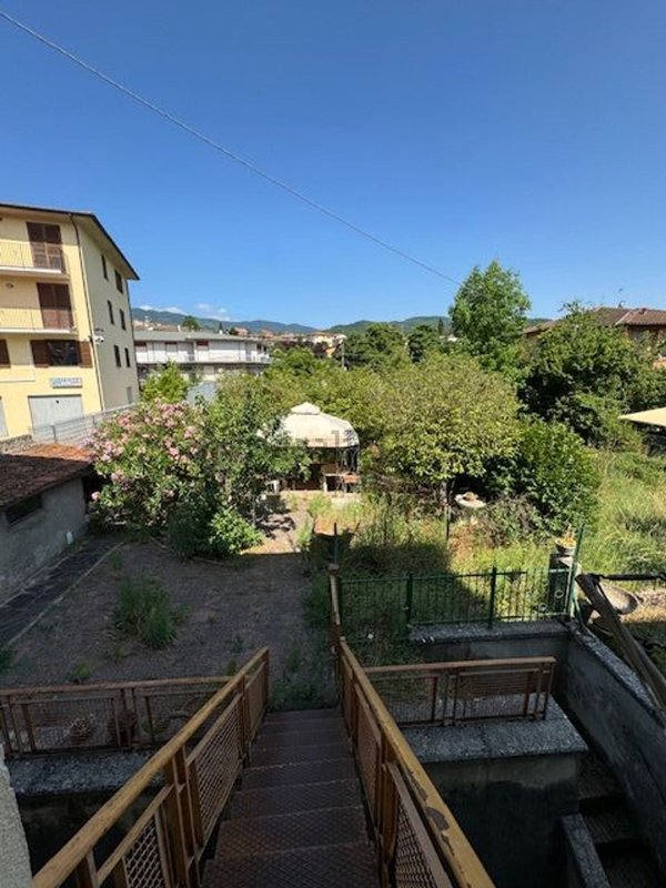 appartamento in vendita a Pratovecchio Stia in zona Pratovecchio