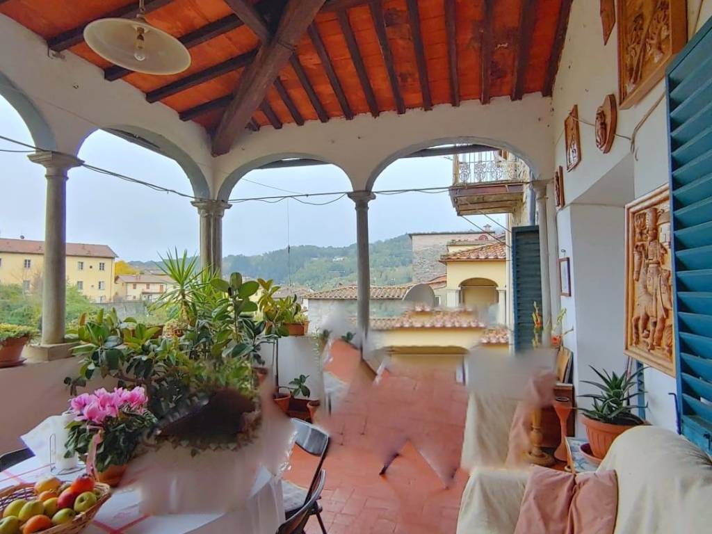 villa in vendita a Pratovecchio Stia in zona Stia