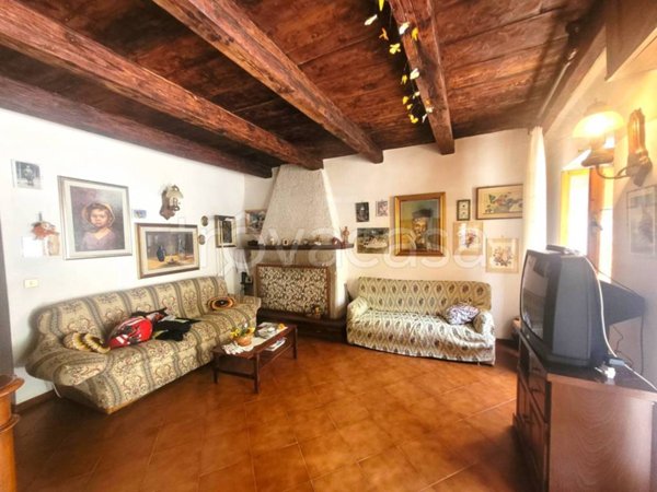 appartamento in vendita a Pratovecchio Stia in zona Stia