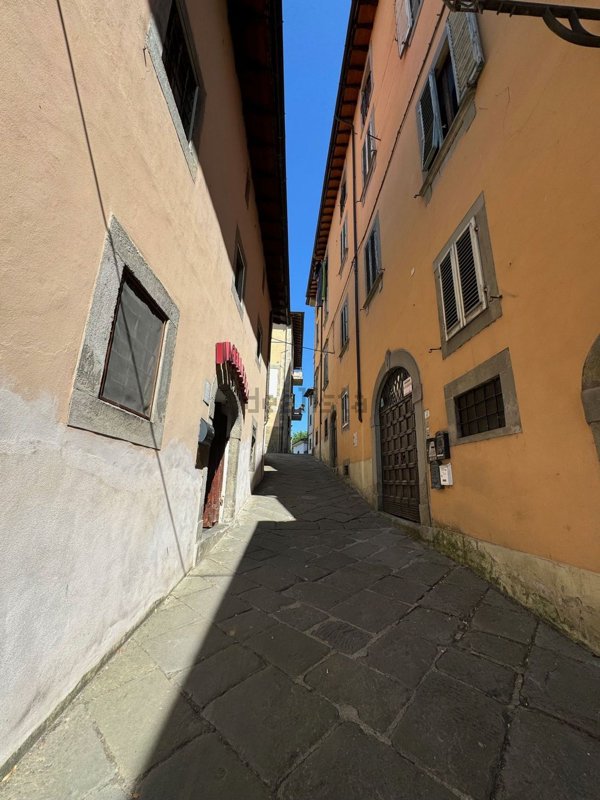 appartamento in vendita a Pratovecchio Stia in zona Stia