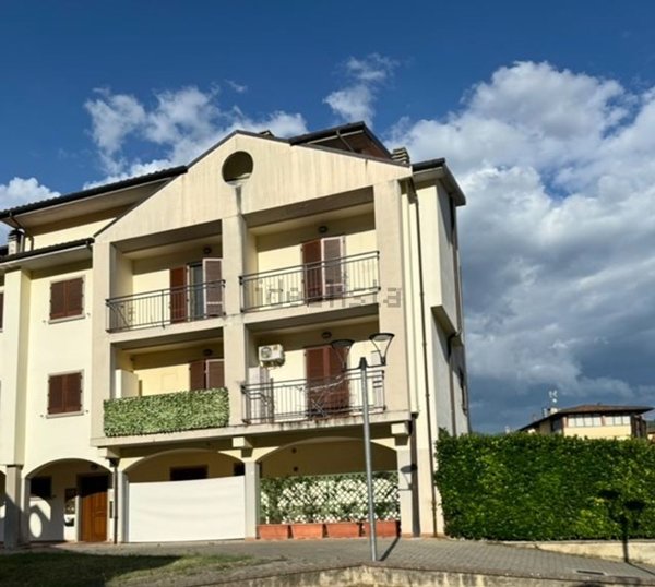 appartamento in vendita a Pratovecchio Stia in zona Pratovecchio