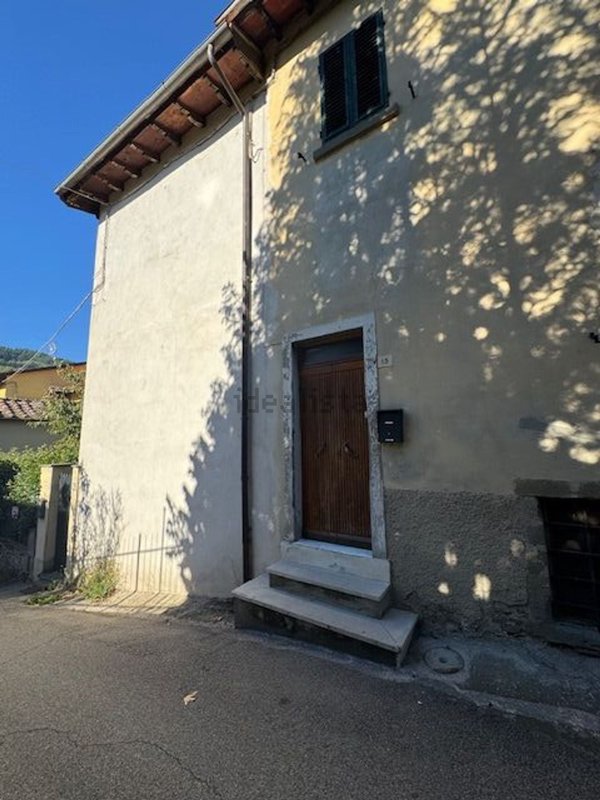 appartamento in vendita a Pratovecchio Stia in zona Stia