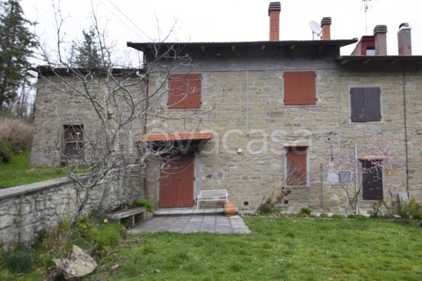 casa indipendente in vendita a Pratovecchio Stia in zona Villa