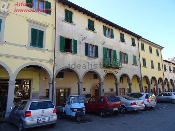 appartamento in vendita a Pratovecchio Stia in zona Pratovecchio