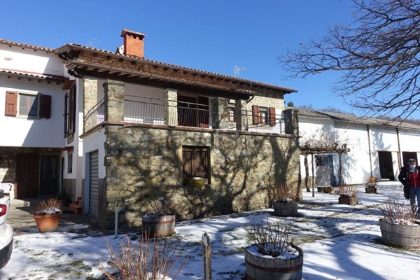 casa indipendente in vendita a Pratovecchio Stia